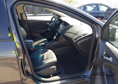 2015 Ford Focus Se из США, поврежденный, VIN 1FADP3K21FL231869